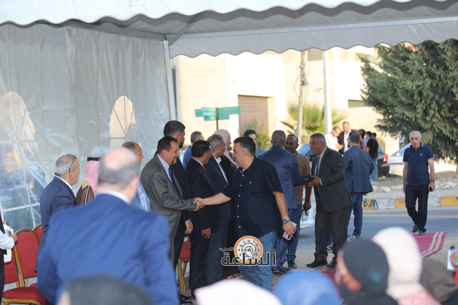 Madar Al-Saa Images 0.9763832860477597