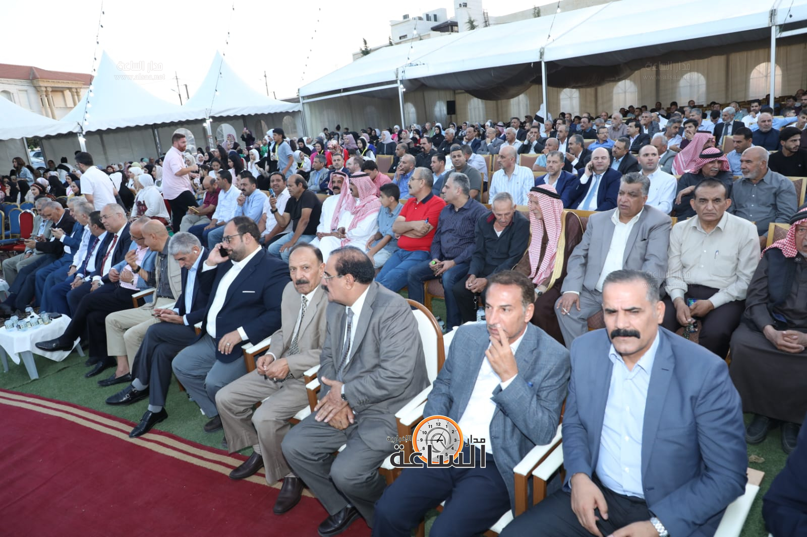 Madar Al-Saa Images 0.00026548449773233784