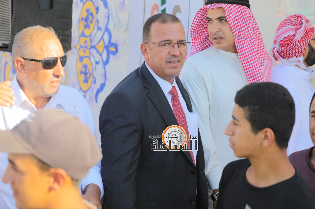 Madar Al-Saa Images 0.23625775445238317