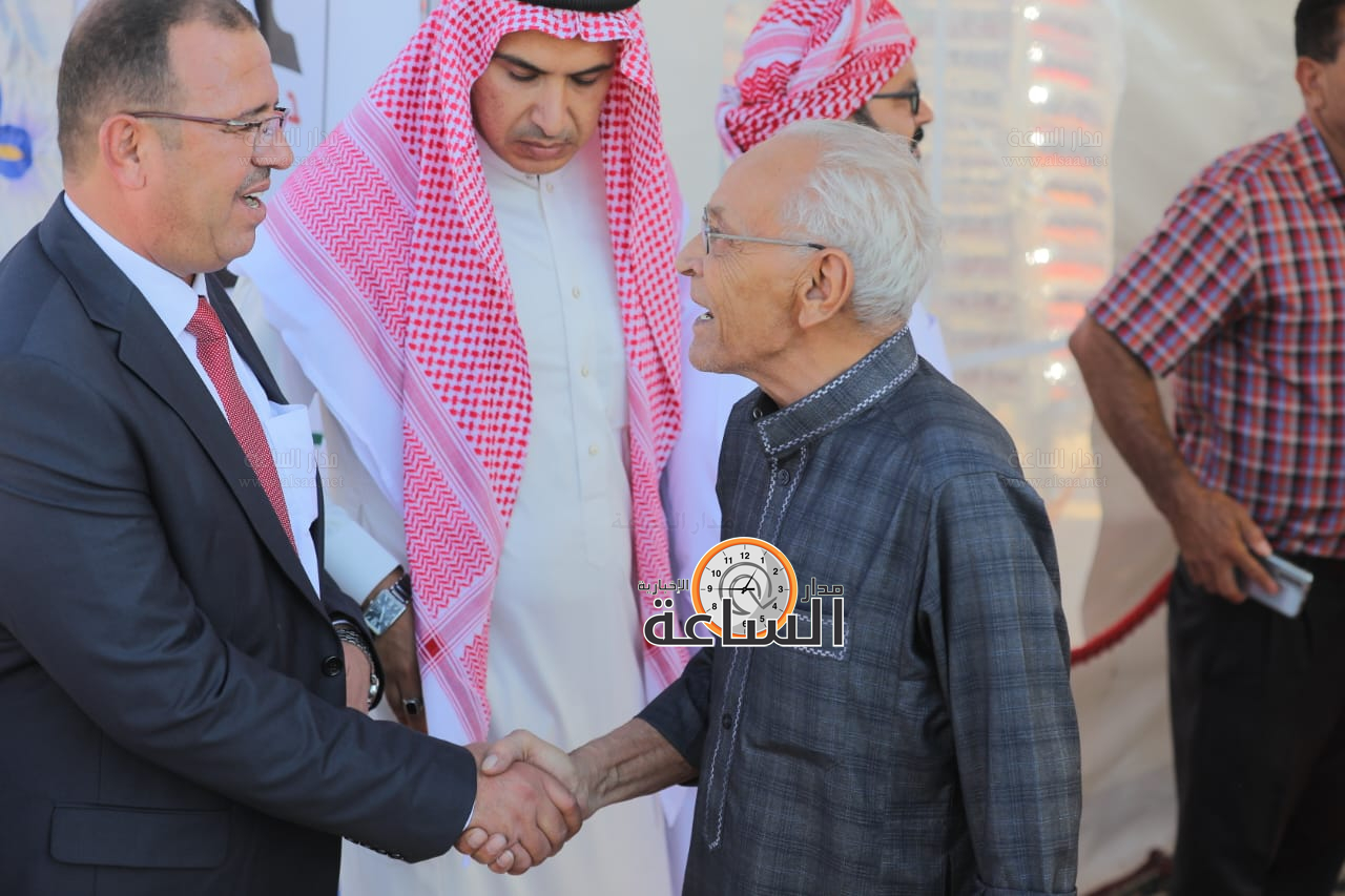 Madar Al-Saa Images 0.2532657567833403