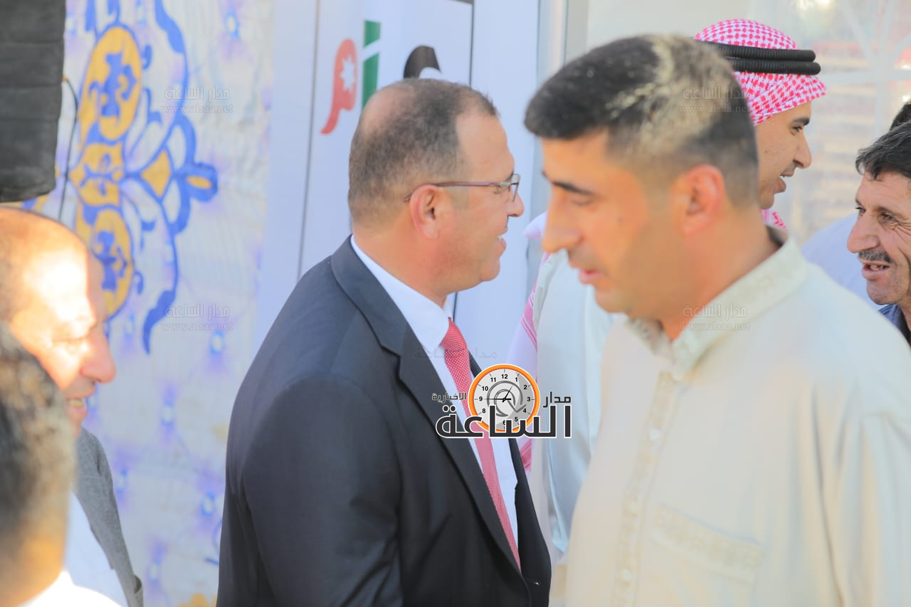 Madar Al-Saa Images 0.3382106869060073