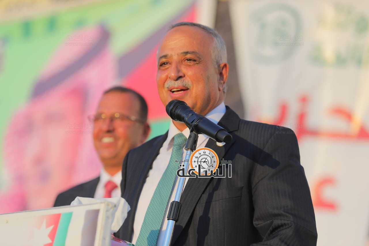 Madar Al-Saa Images 0.15666680585558157