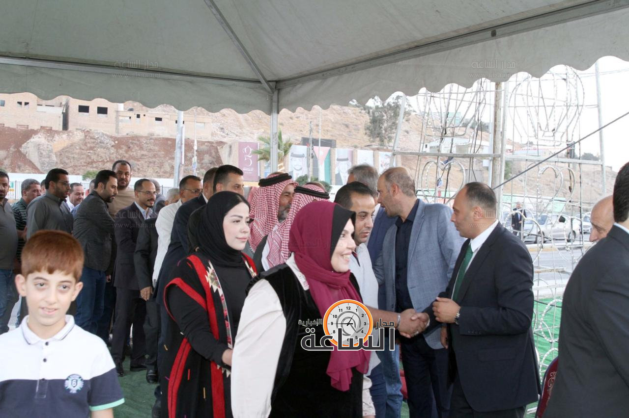 Madar Al-Saa Images 0.8381745071363105