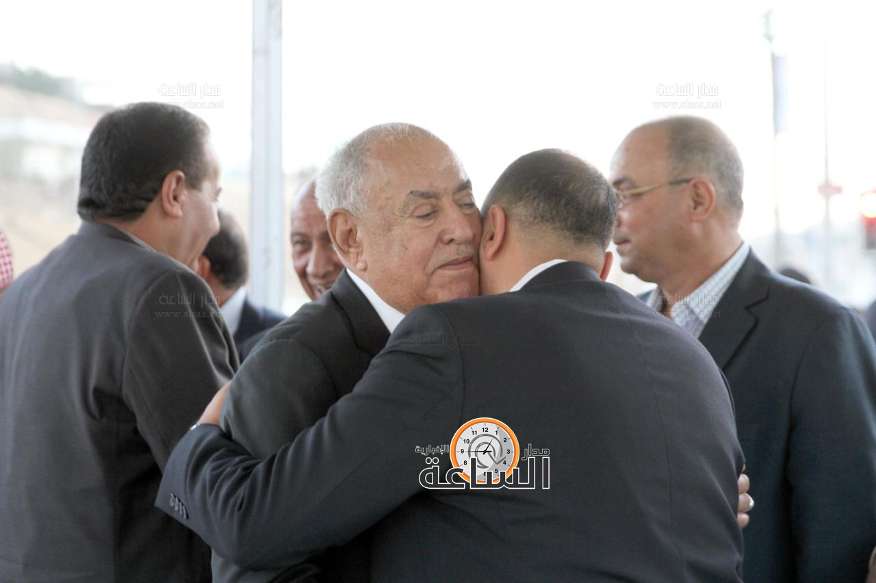 Madar Al-Saa Images 0.6497267490313758