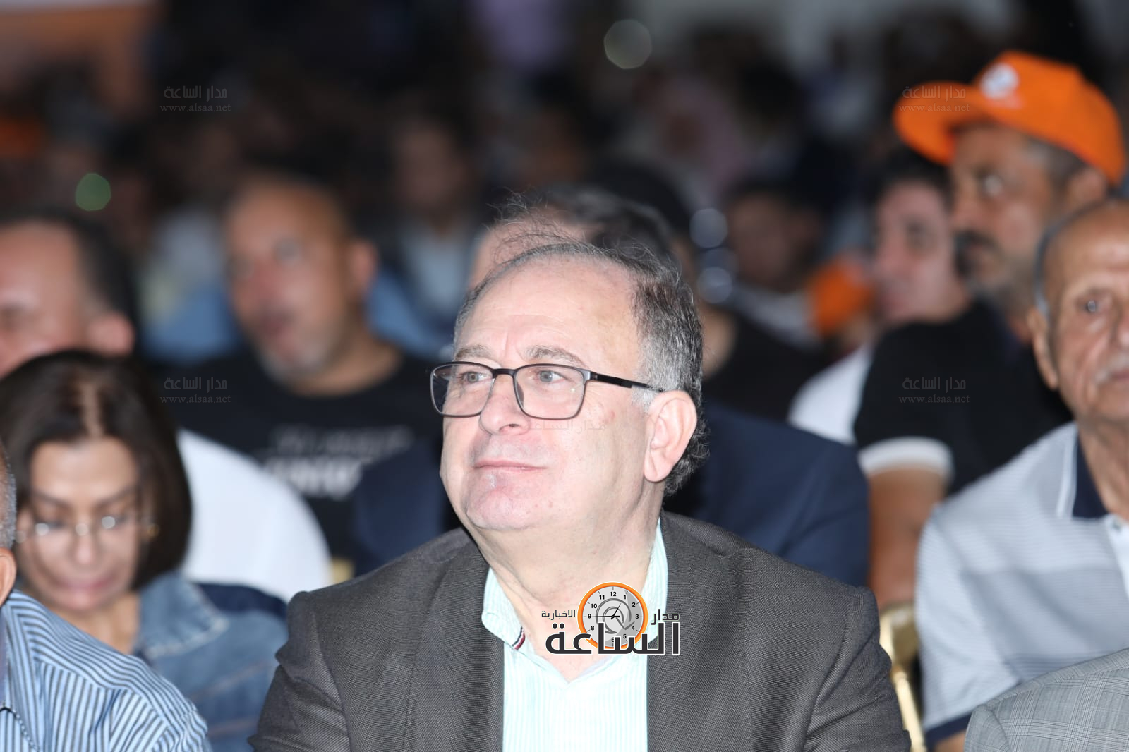 Madar Al-Saa Images 0.39748103743223995