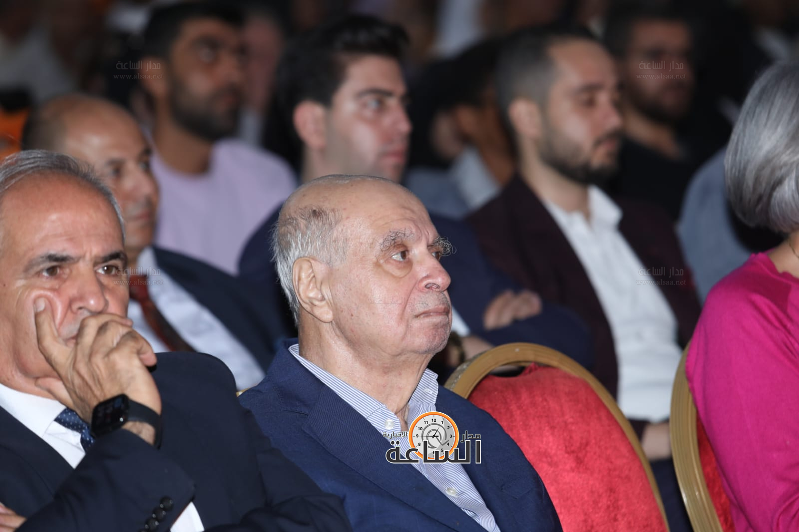 Madar Al-Saa Images 0.8781541961999675