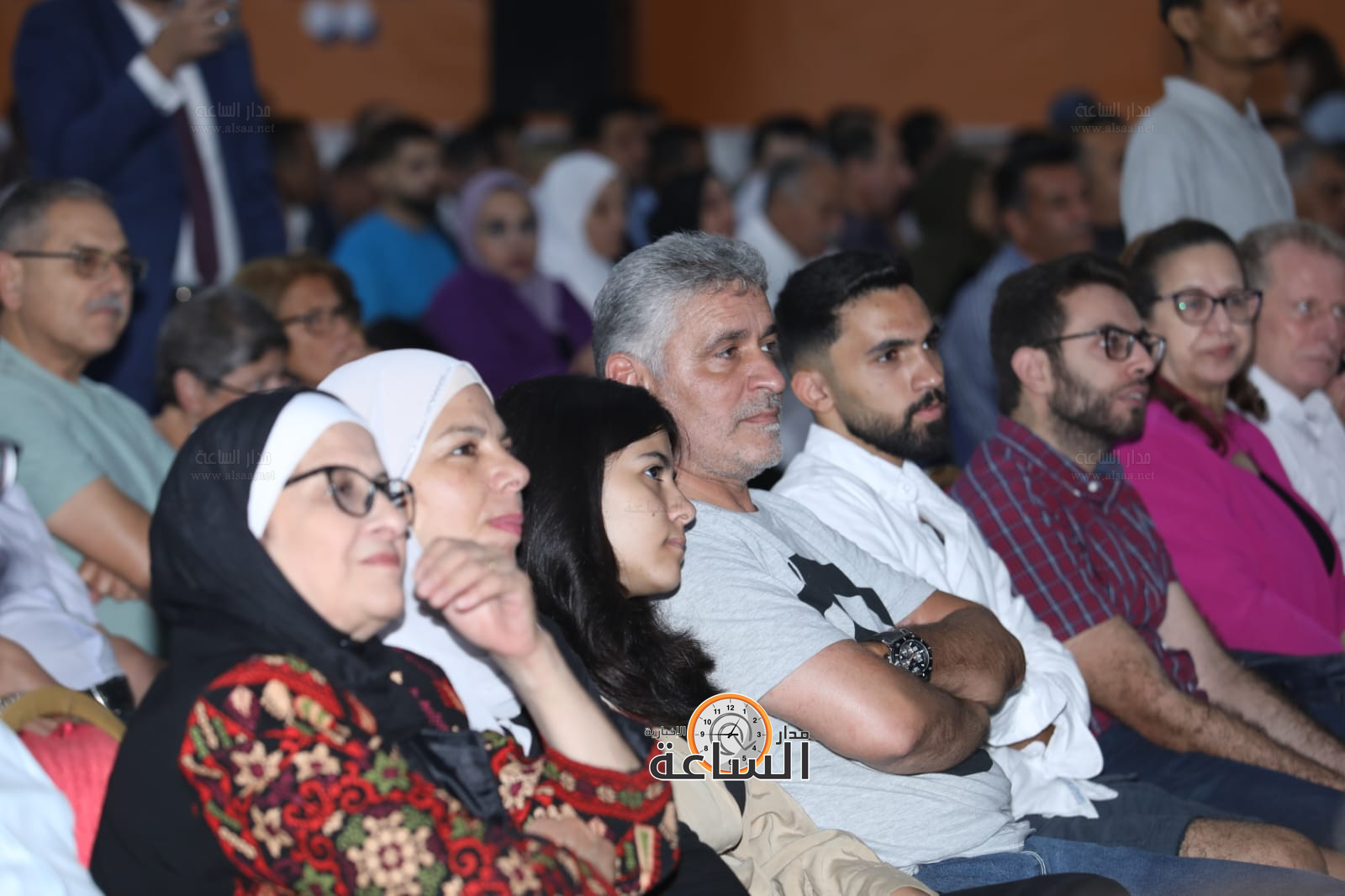 Madar Al-Saa Images 0.3458210874438501