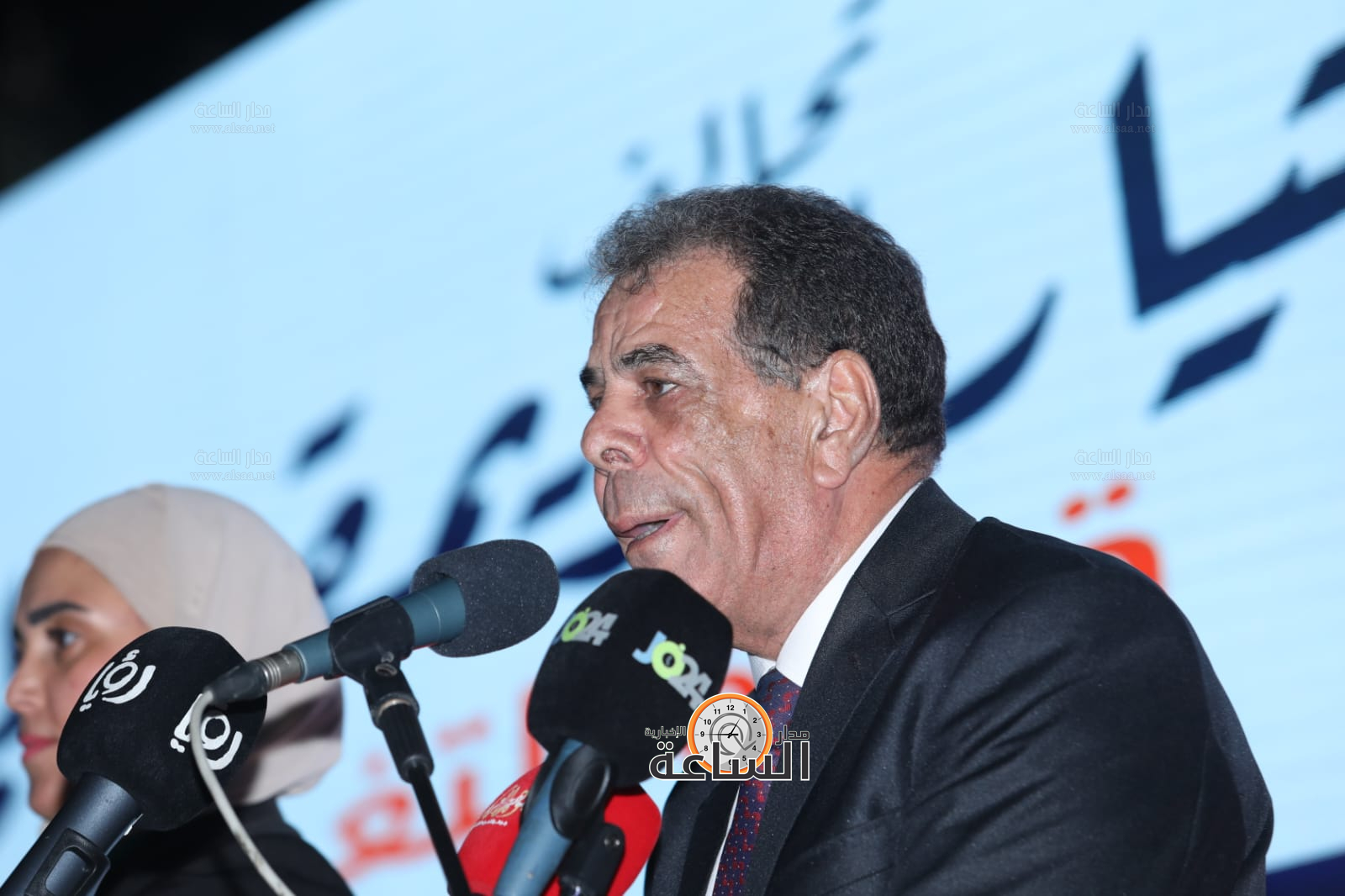 Madar Al-Saa Images 0.31833922508771084