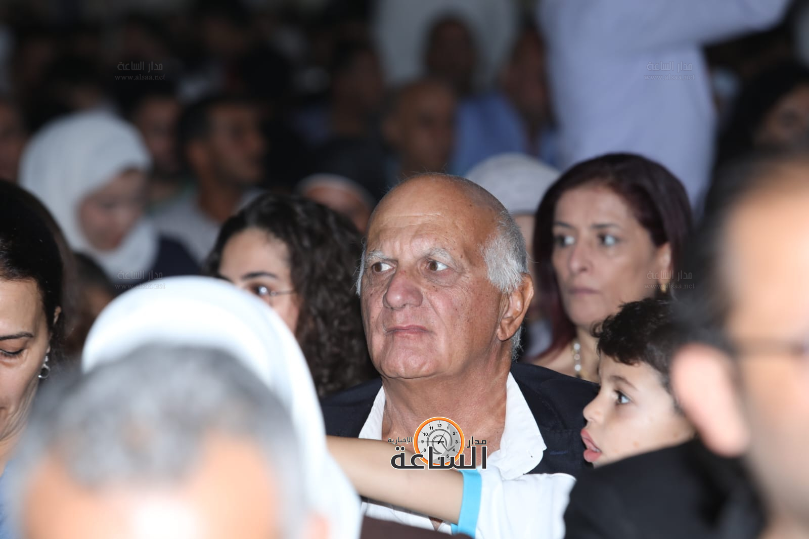 Madar Al-Saa Images 0.8705766385198406