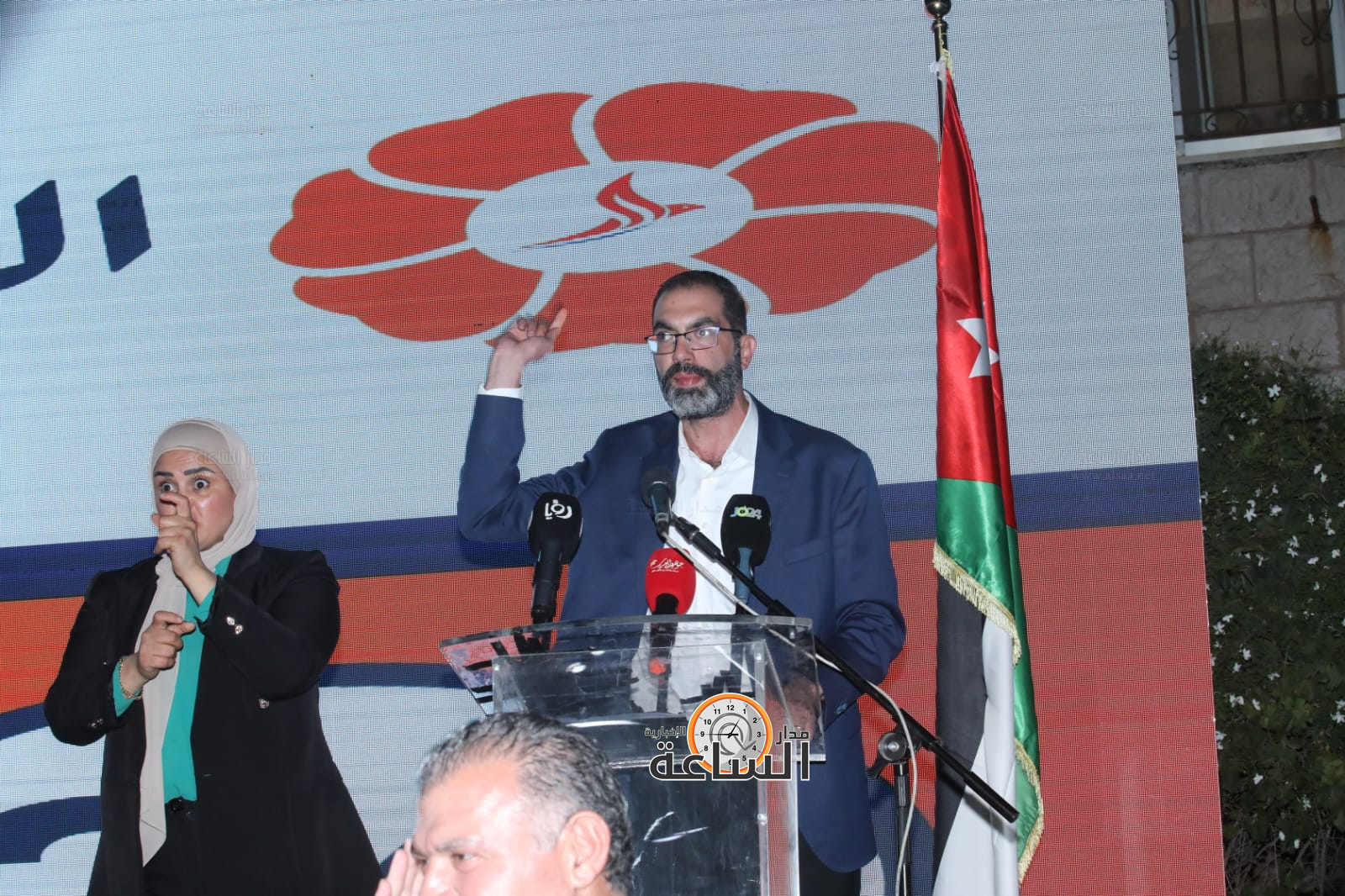 Madar Al-Saa Images 0.8495737060070985