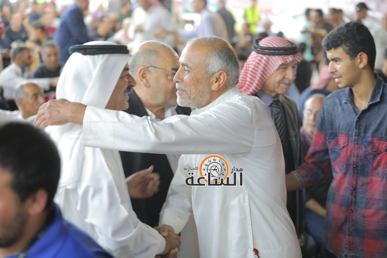 Madar Al-Saa Images 0.0007624450568632923