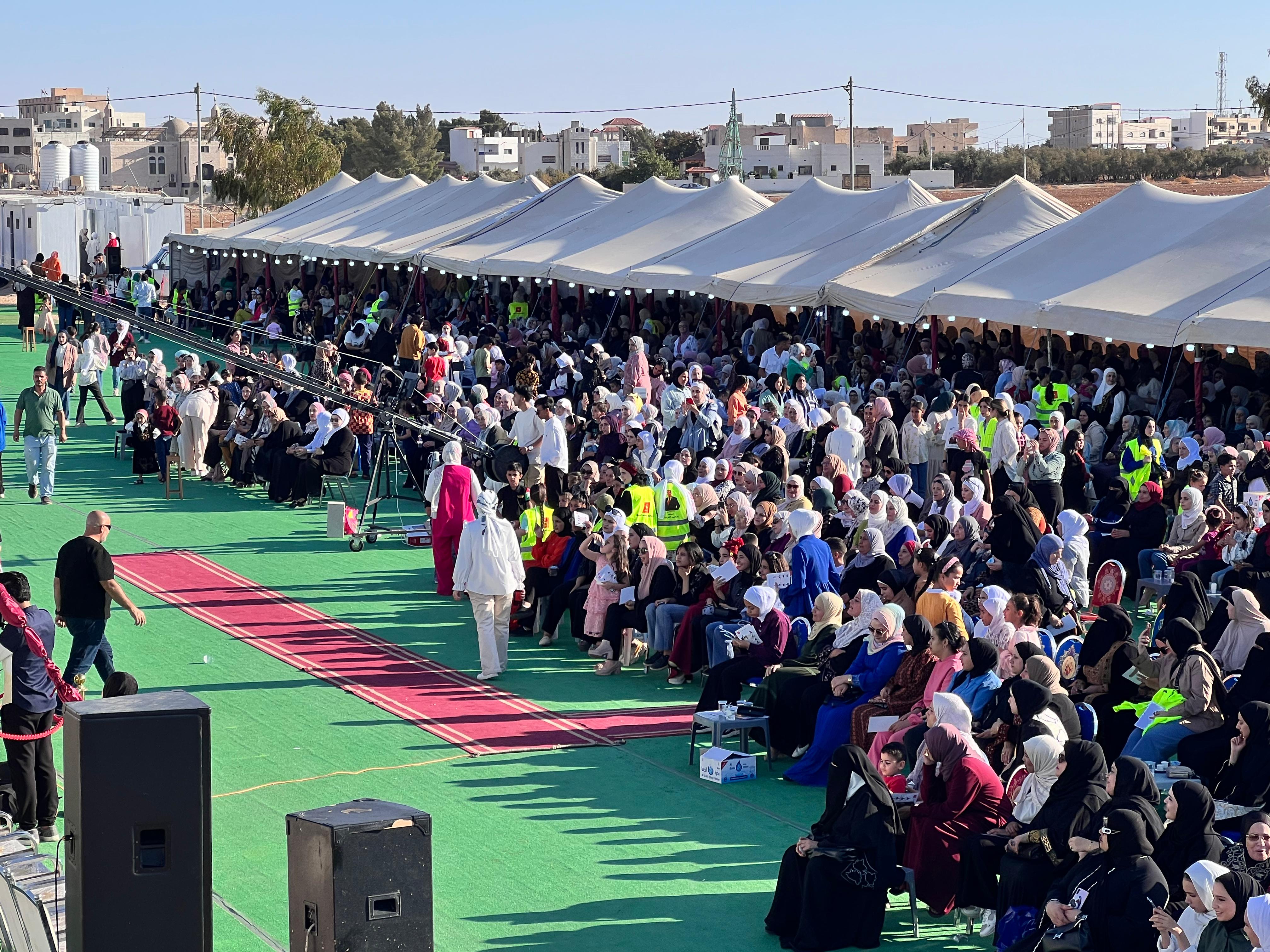 Madar Al-Saa Images 0.984936026633638