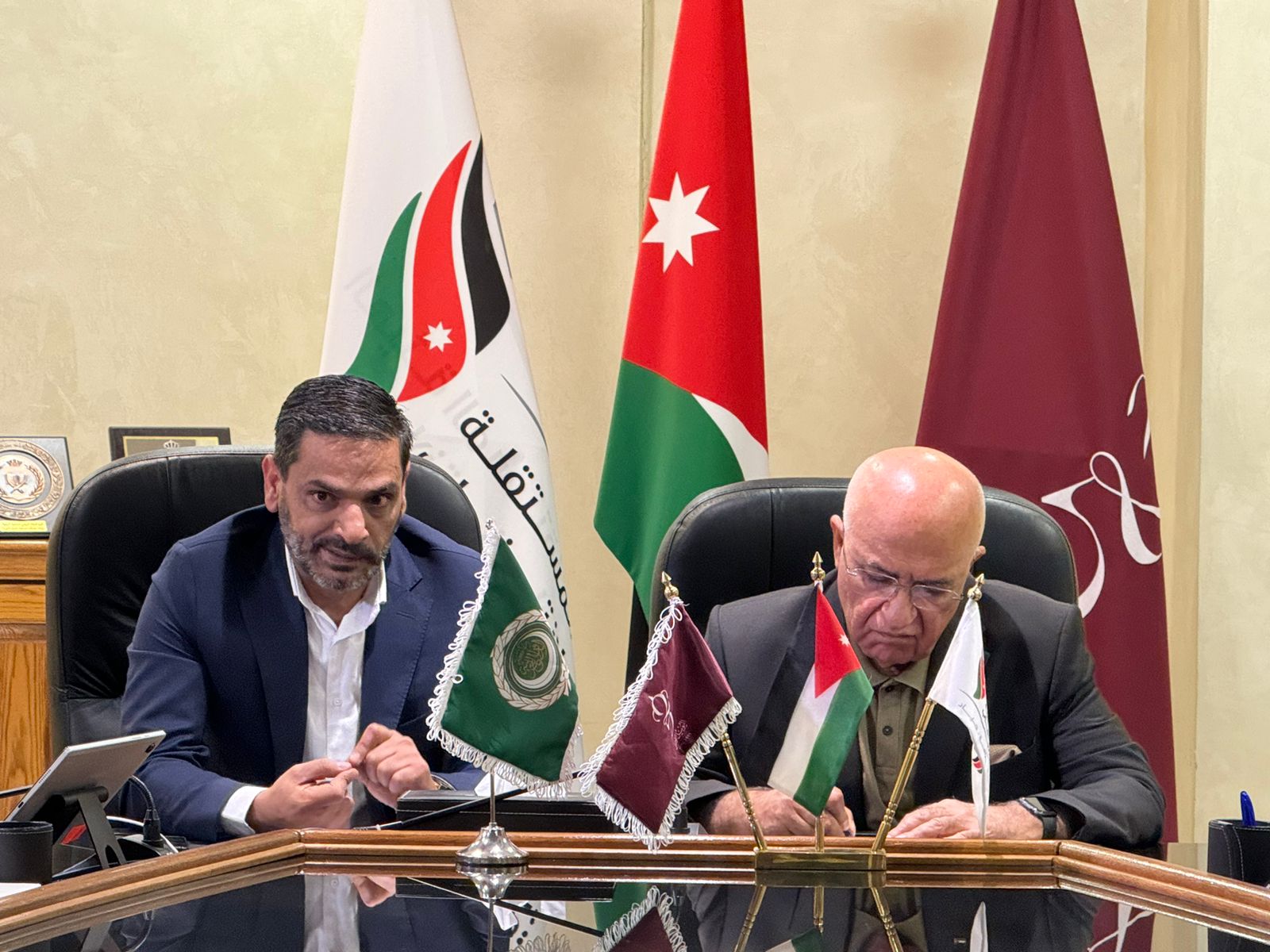 Madar Al-Saa Images 0.6875221375602276