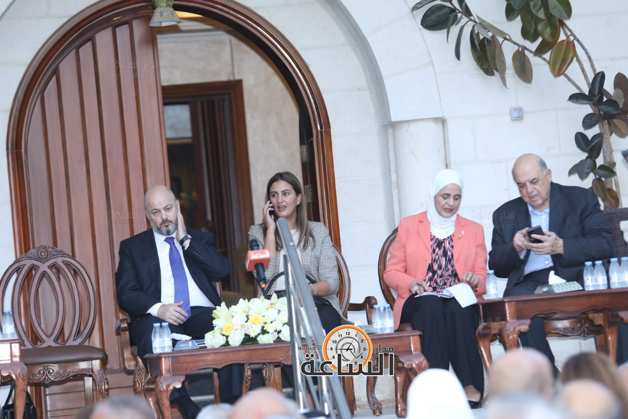 Madar Al-Saa Images 0.4566022705767381