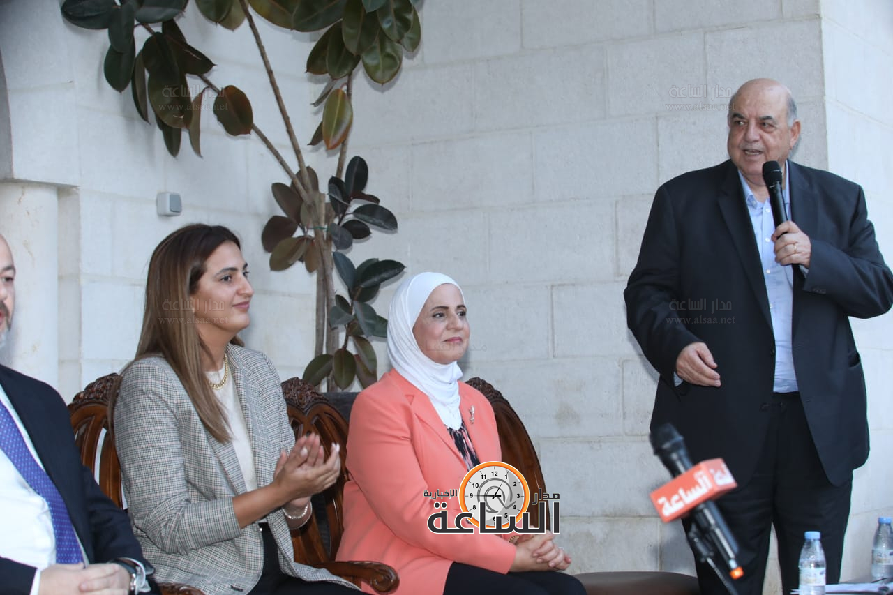 Madar Al-Saa Images 0.8994555204766603