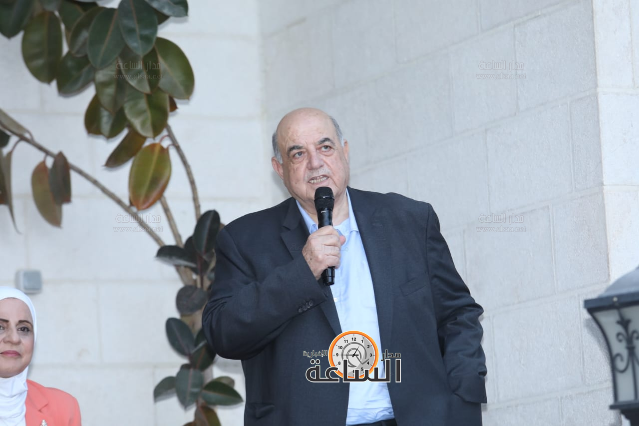 Madar Al-Saa Images 0.9826003881952723