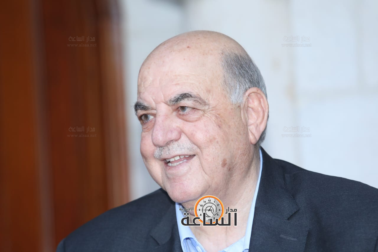 Madar Al-Saa Images 0.6109490037899687