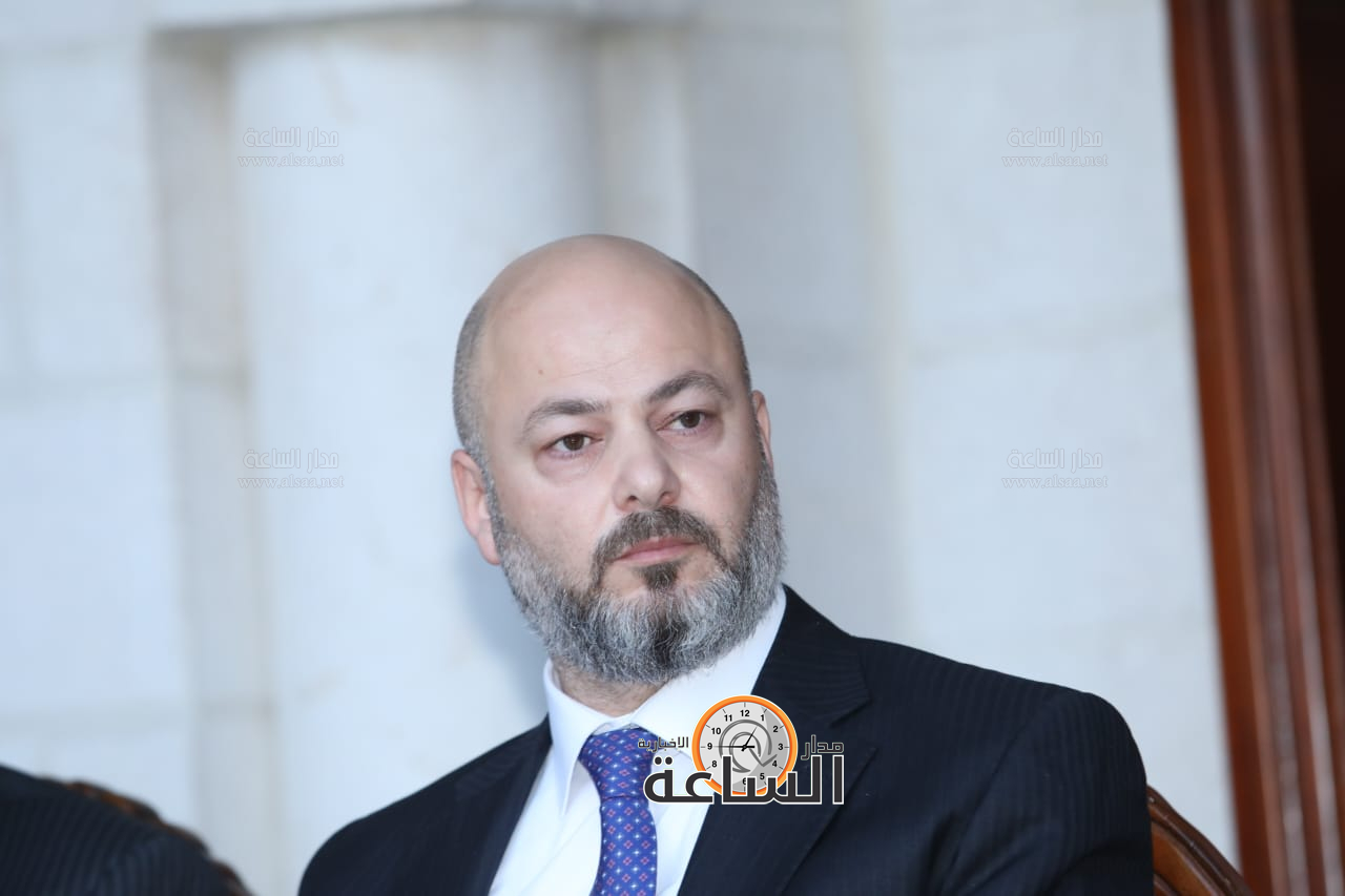 Madar Al-Saa Images 0.9461764511707103