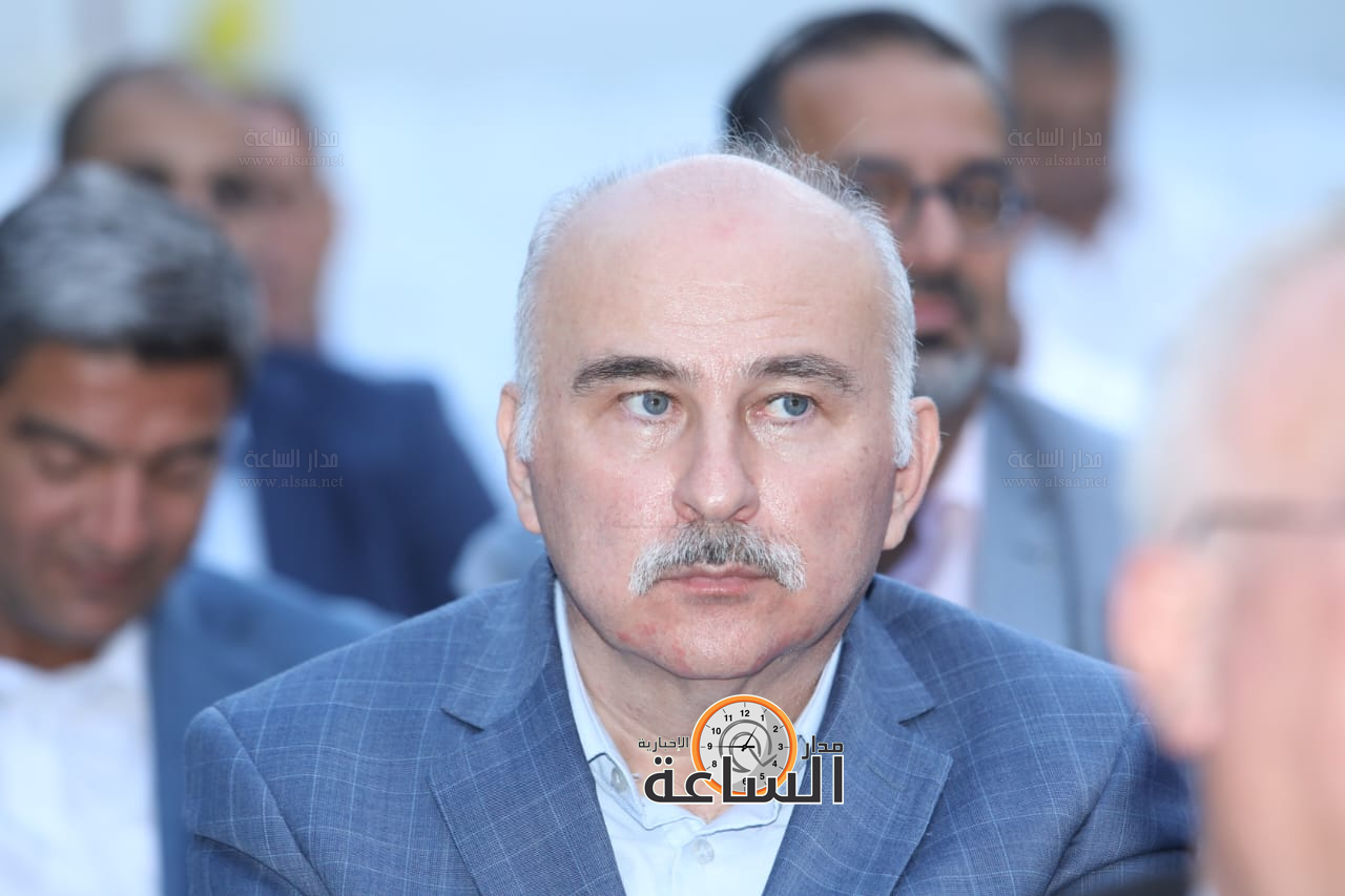 Madar Al-Saa Images 0.8123327335132193