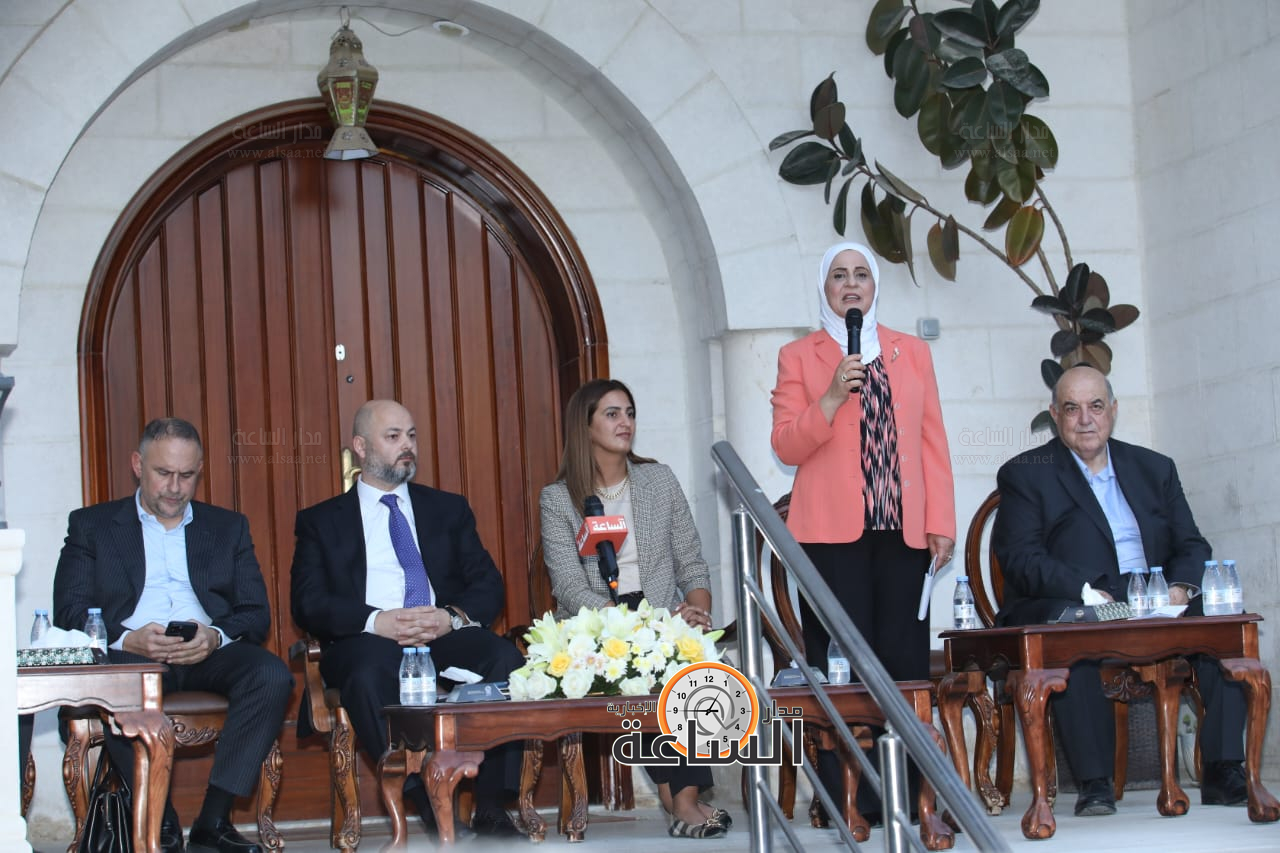 Madar Al-Saa Images 0.279999212990347