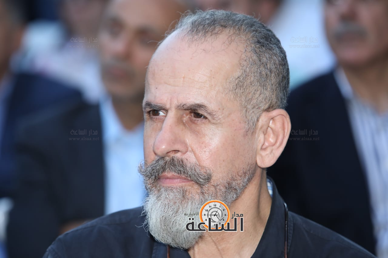 Madar Al-Saa Images 0.33492421704534636