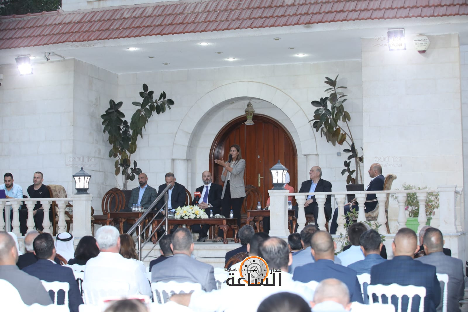 Madar Al-Saa Images 0.3516426515809912