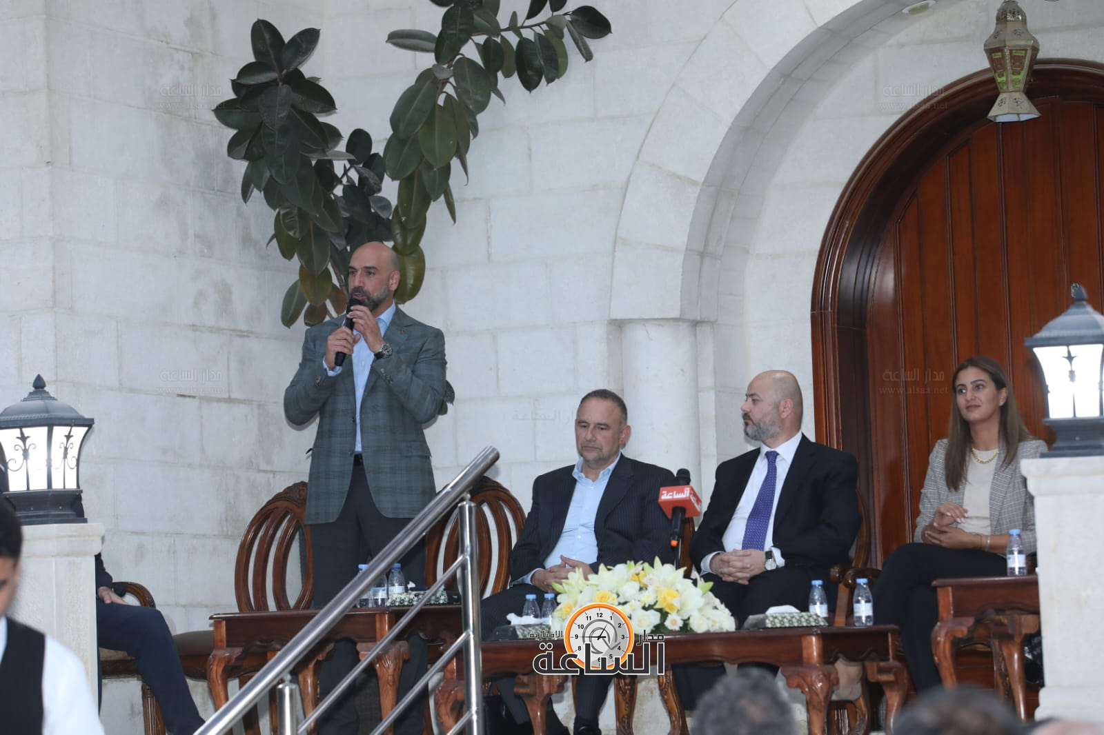 Madar Al-Saa Images 0.27848209029220206