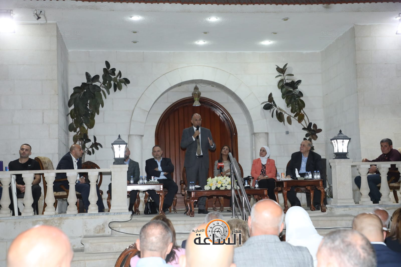 Madar Al-Saa Images 0.18610209810225697