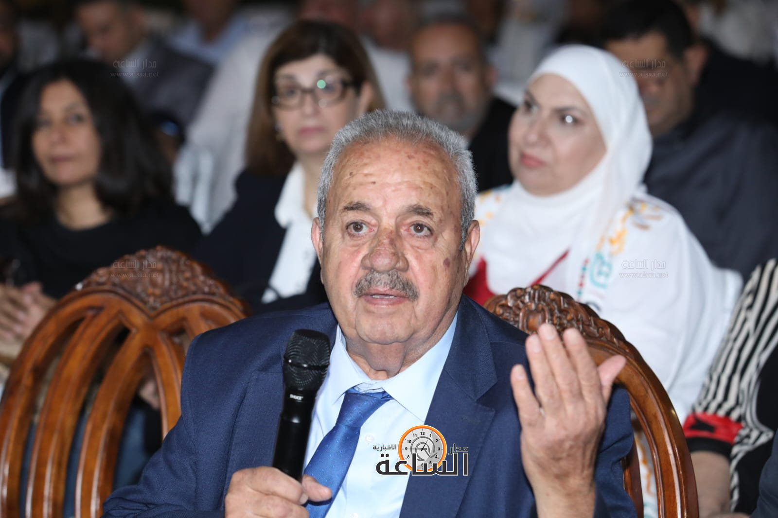 Madar Al-Saa Images 0.04761962775160966