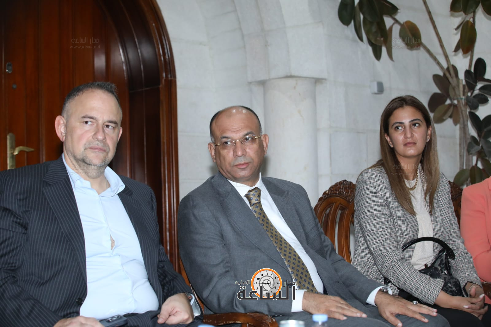 Madar Al-Saa Images 0.9253584613432502