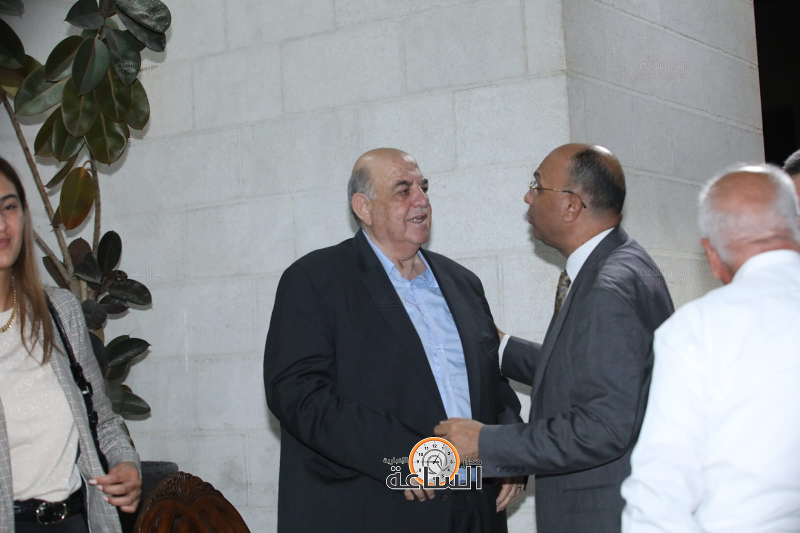 Madar Al-Saa Images 0.2416228262165474