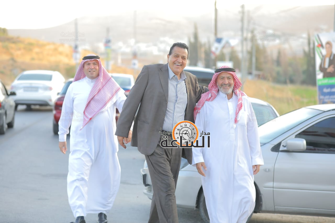 Madar Al-Saa Images 0.5713210661739982