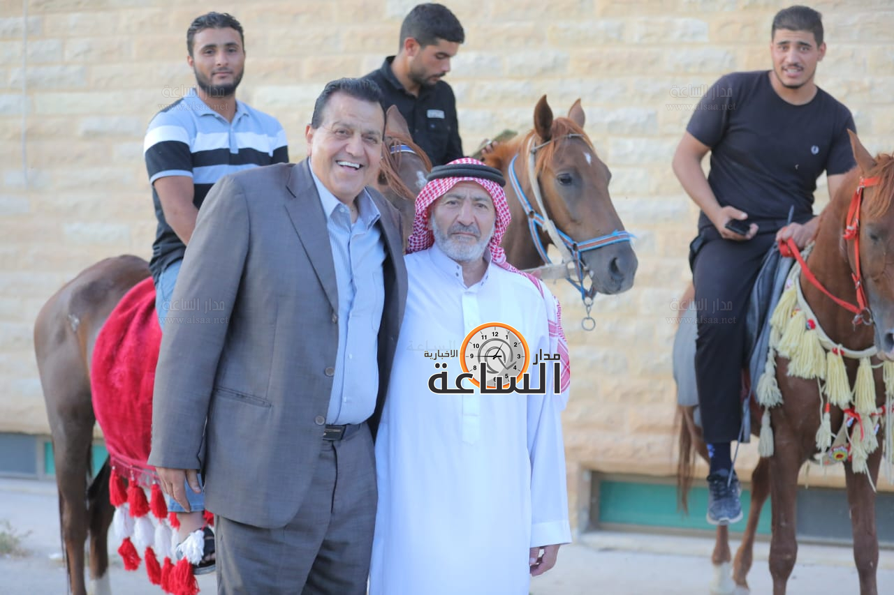 Madar Al-Saa Images 0.9020848252133638