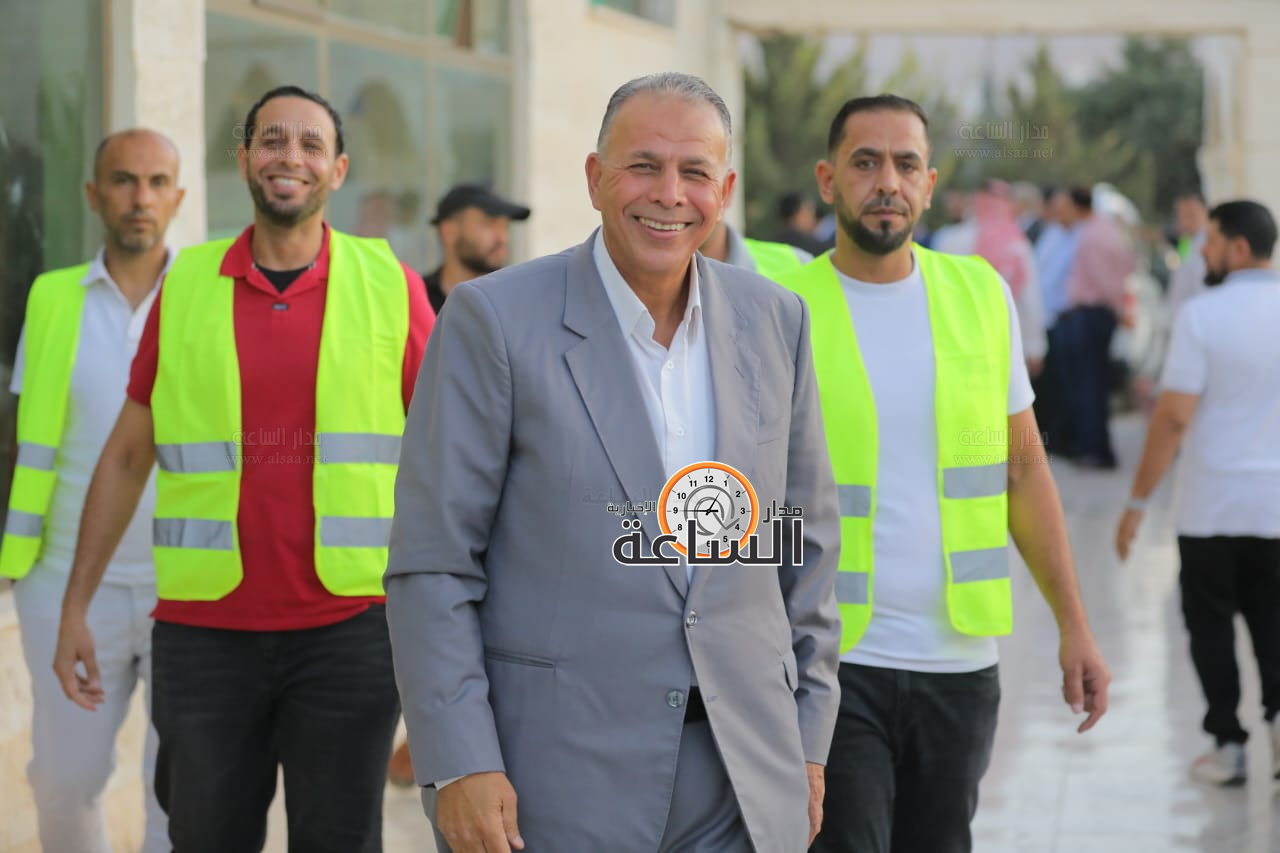 Madar Al-Saa Images 0.31351575593539915