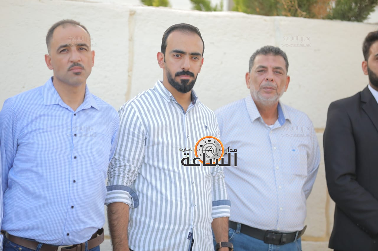 Madar Al-Saa Images 0.39051689545333845