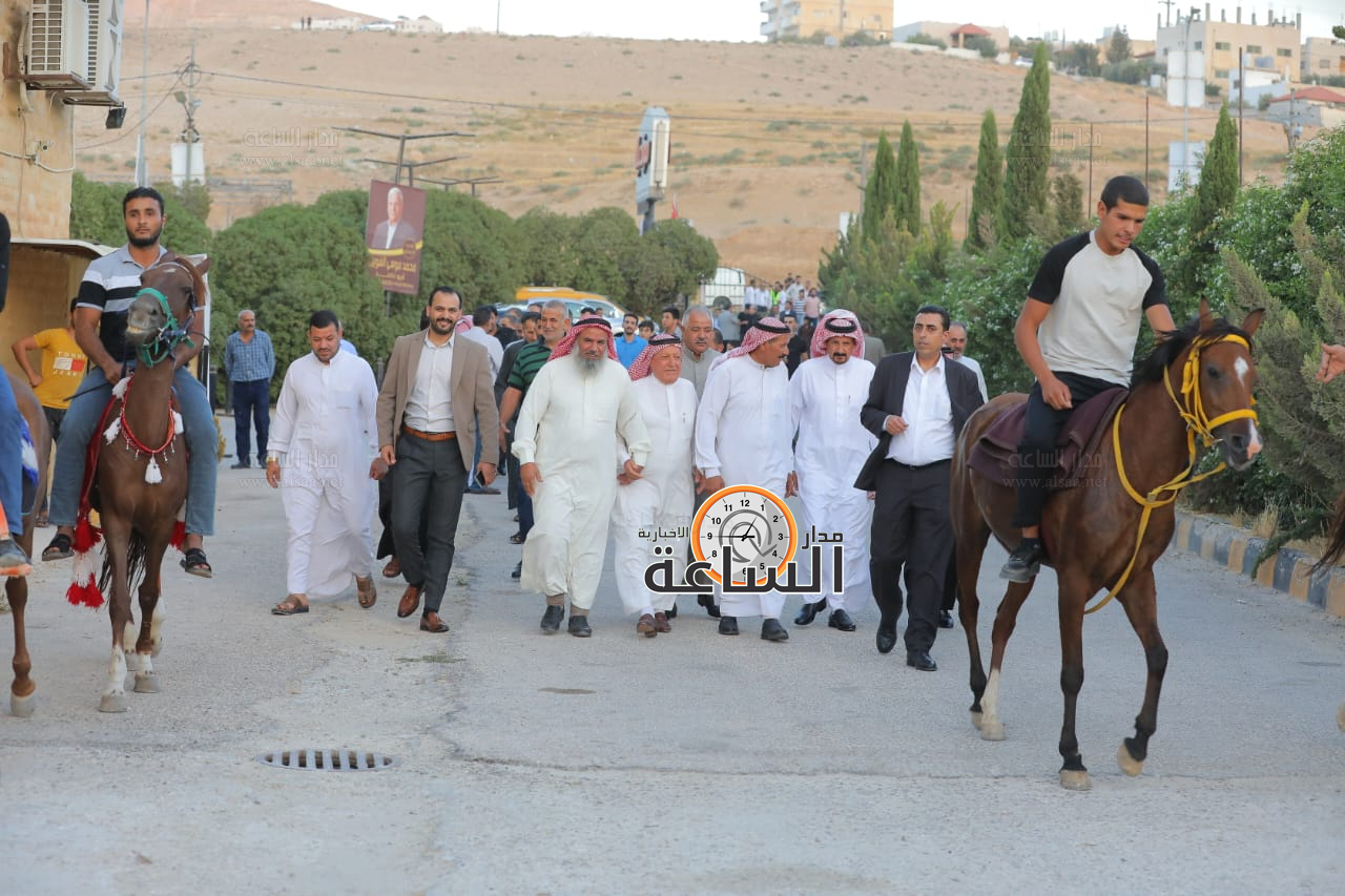 Madar Al-Saa Images 0.8132672502039078