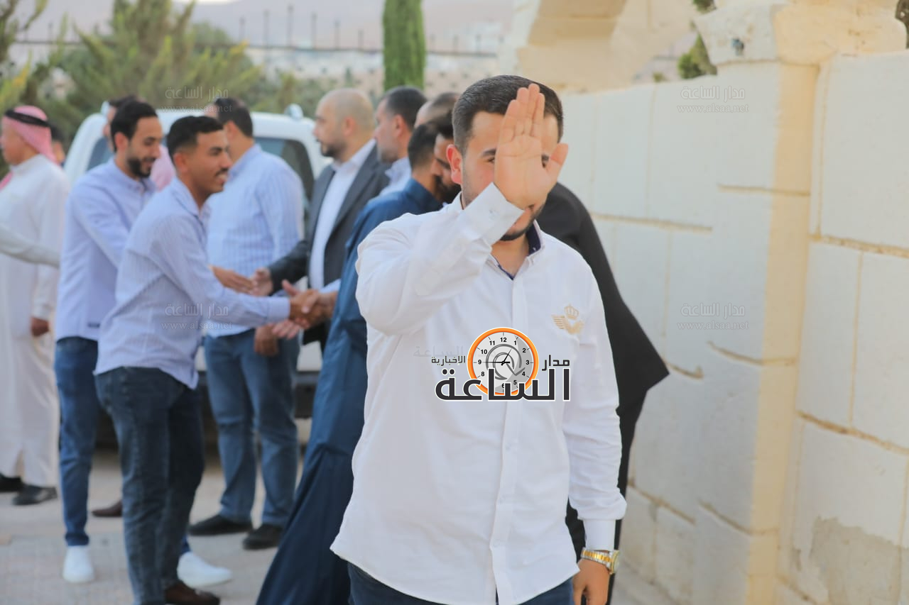 Madar Al-Saa Images 0.9923678033383512