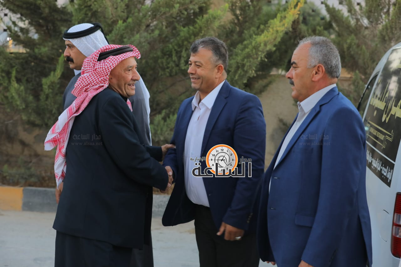 Madar Al-Saa Images 0.25363077208310436