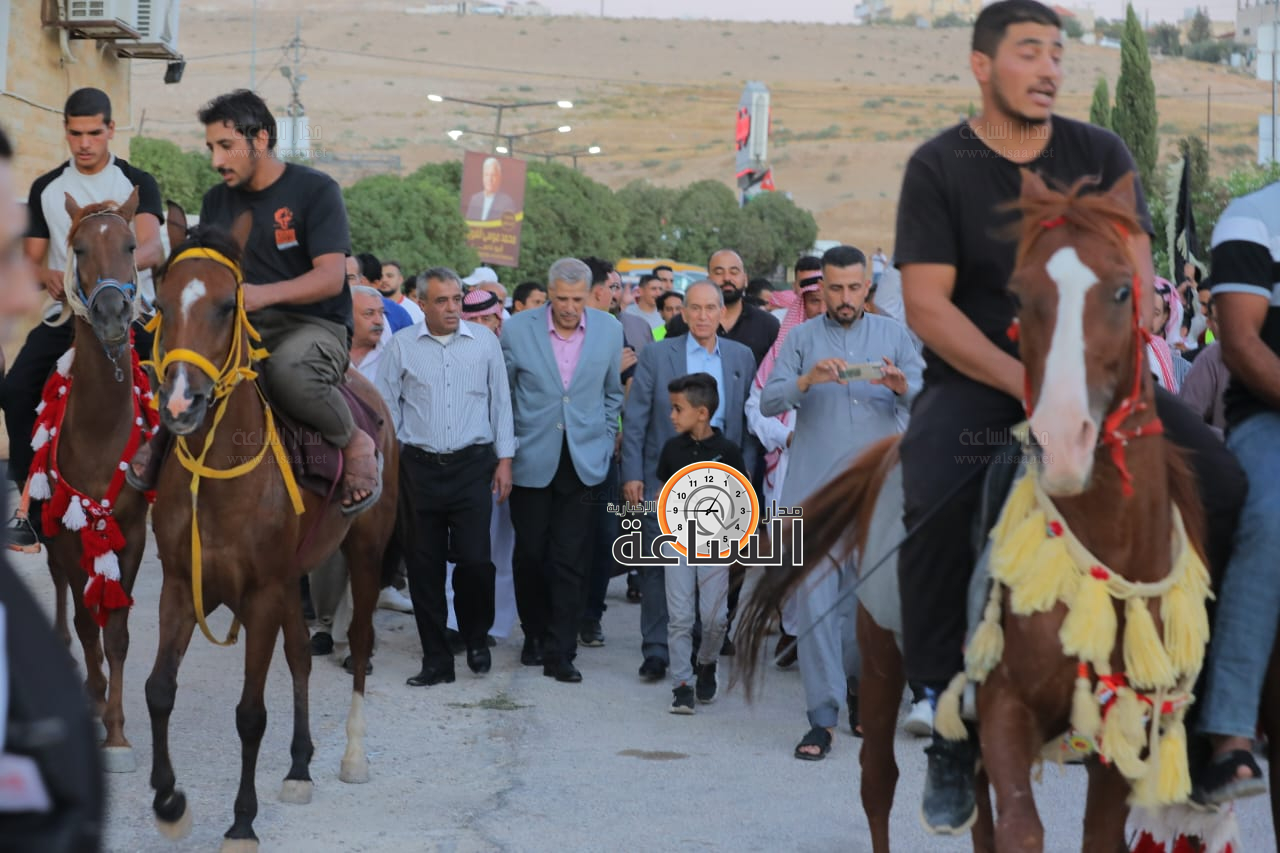 Madar Al-Saa Images 0.17073641112843863