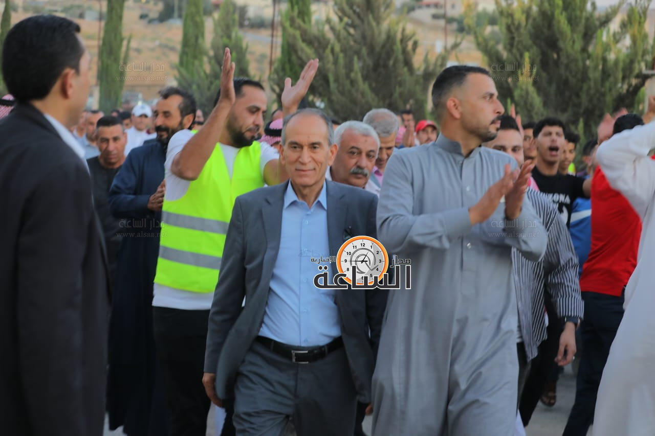 Madar Al-Saa Images 0.8771368042609138