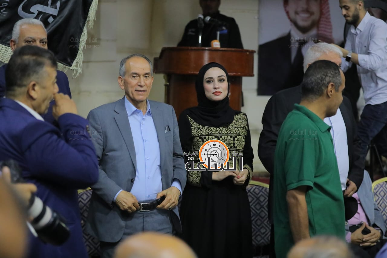 Madar Al-Saa Images 0.19134251438214211