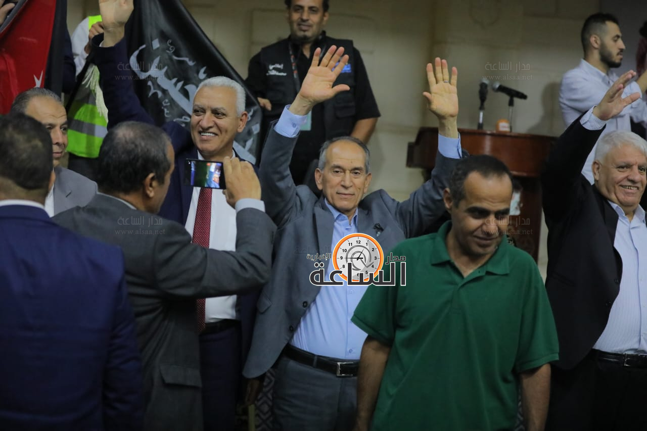 Madar Al-Saa Images 0.7146157942024995