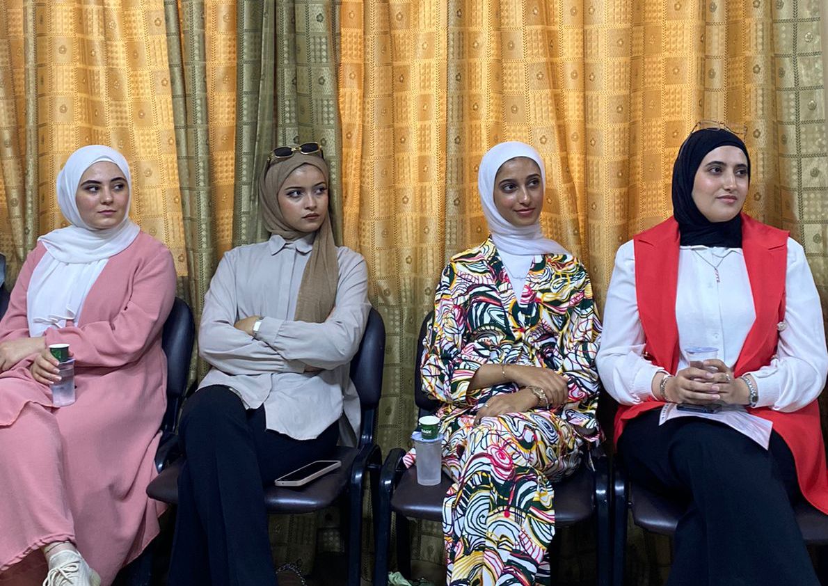 Madar Al-Saa Images 0.2591236706456699