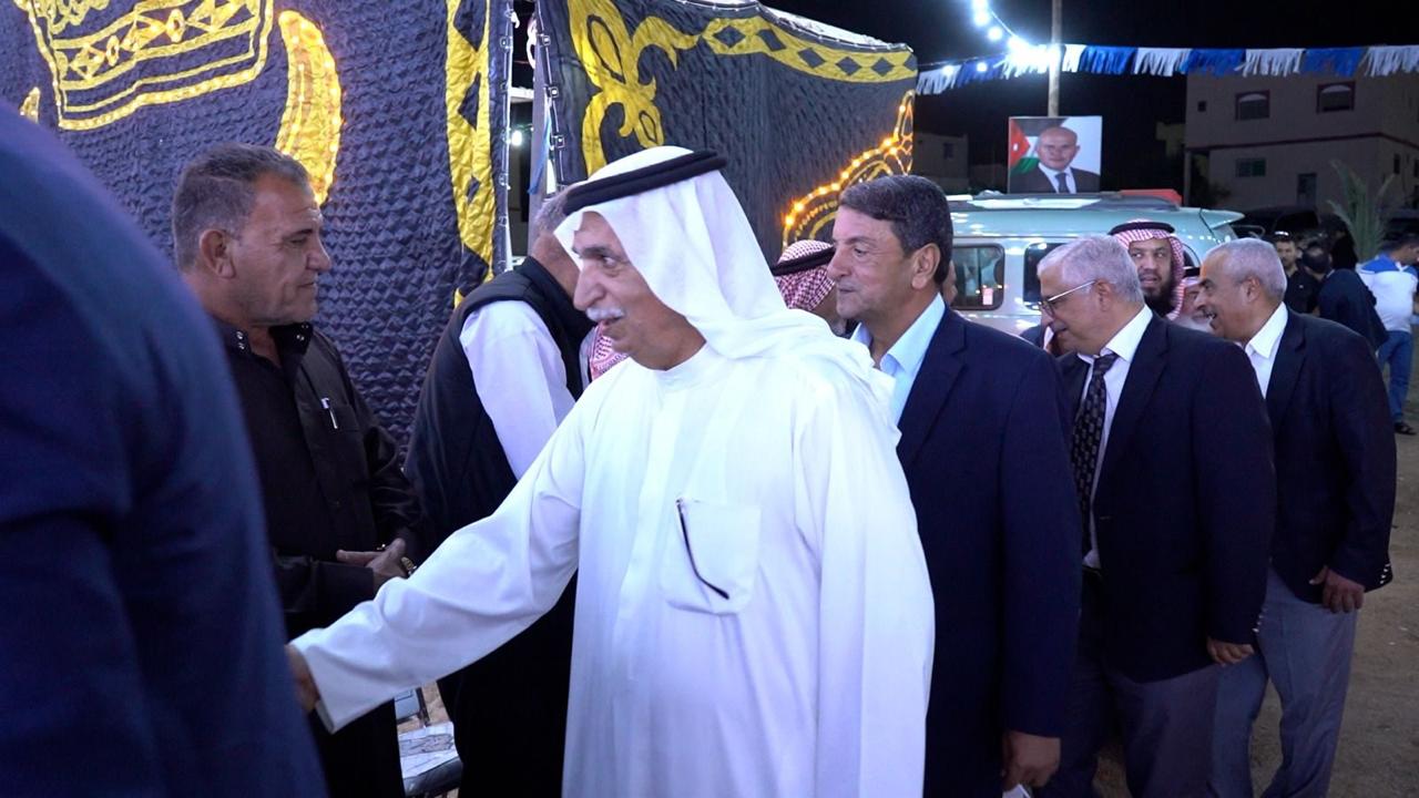 Madar Al-Saa Images 0.3247822077863809