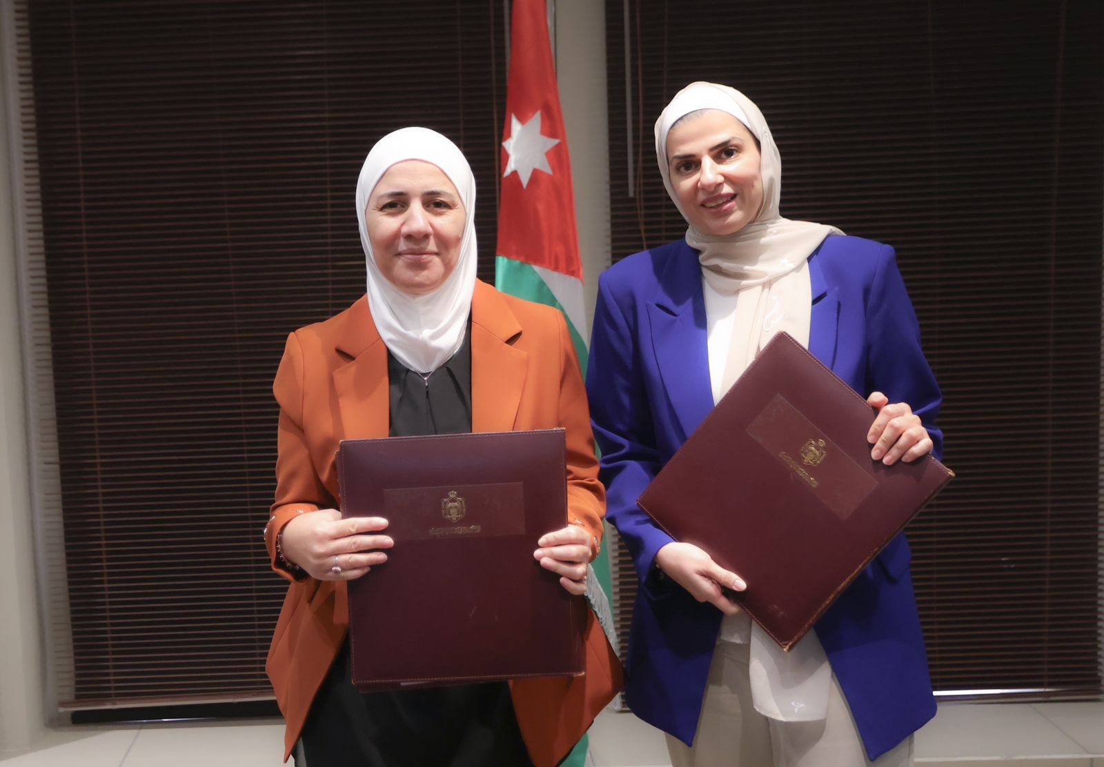 Madar Al-Saa Images 0.11109719354117309