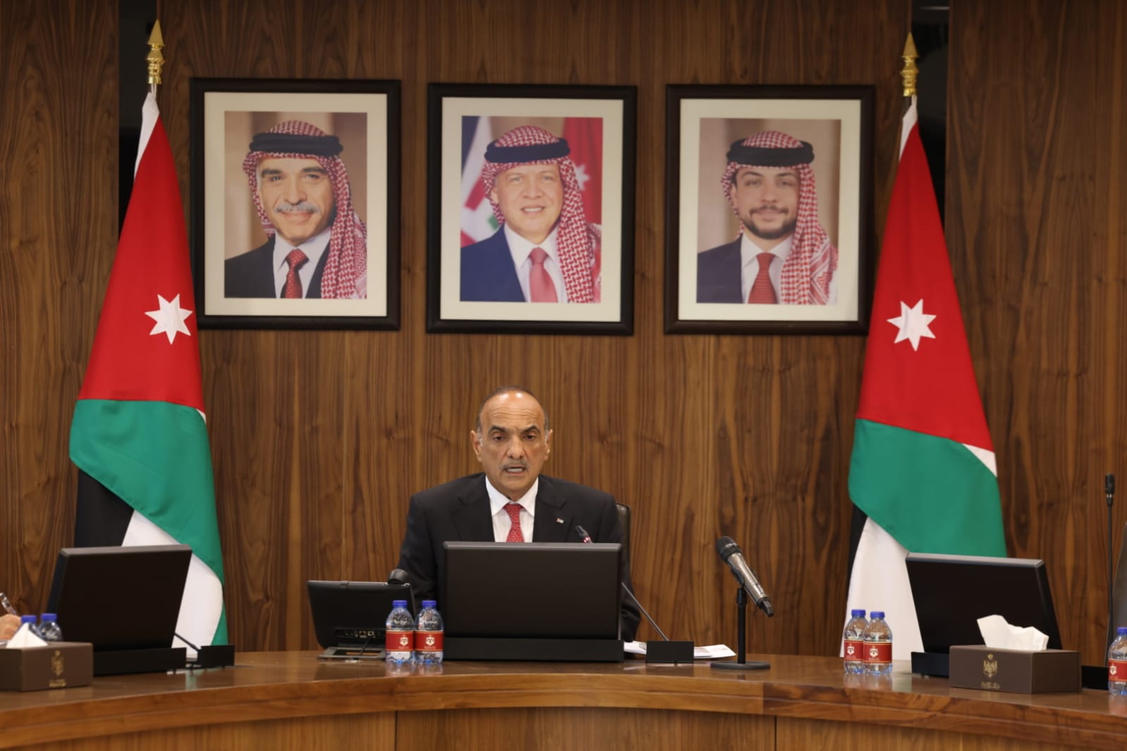 Madar Al-Saa Images 0.5092235109682337