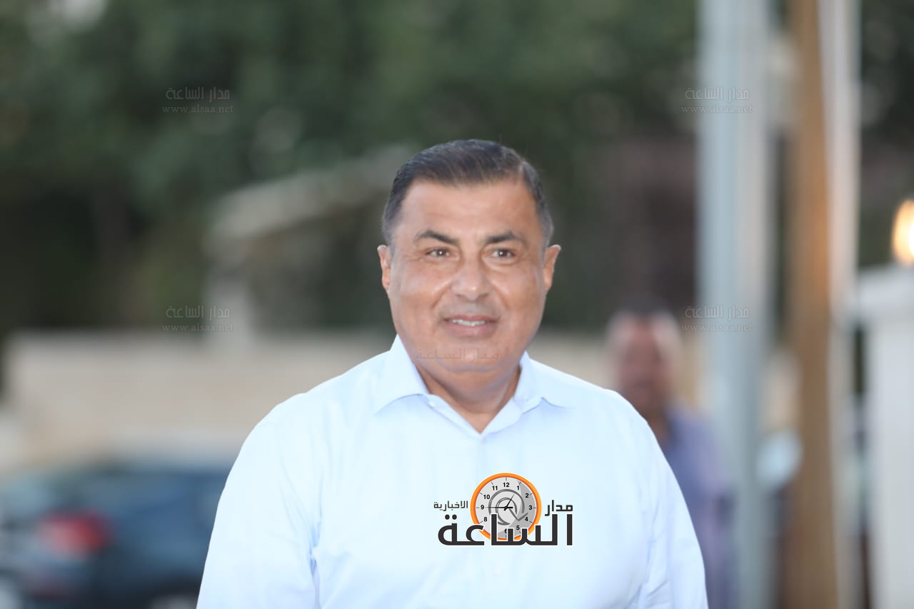 Madar Al-Saa Images 0.20970988573176852