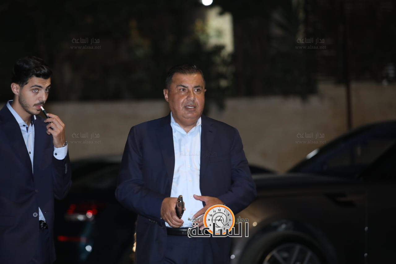 Madar Al-Saa Images 0.8005611307991483