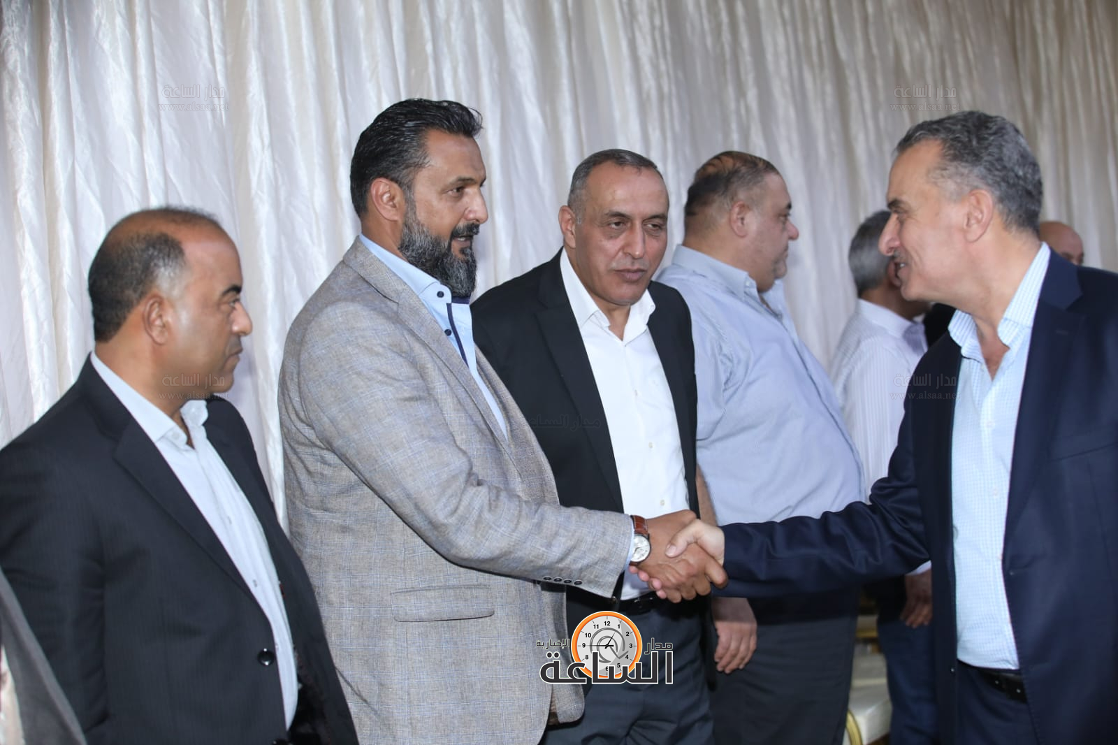 Madar Al-Saa Images 0.39455899856135757