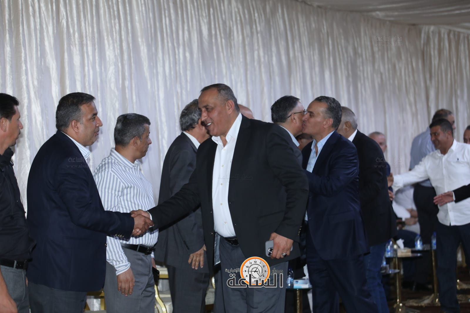 Madar Al-Saa Images 0.37537260538910977